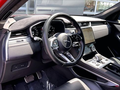 Certified 2022 Jaguar F-PACE SVR AWD/4WD image 14