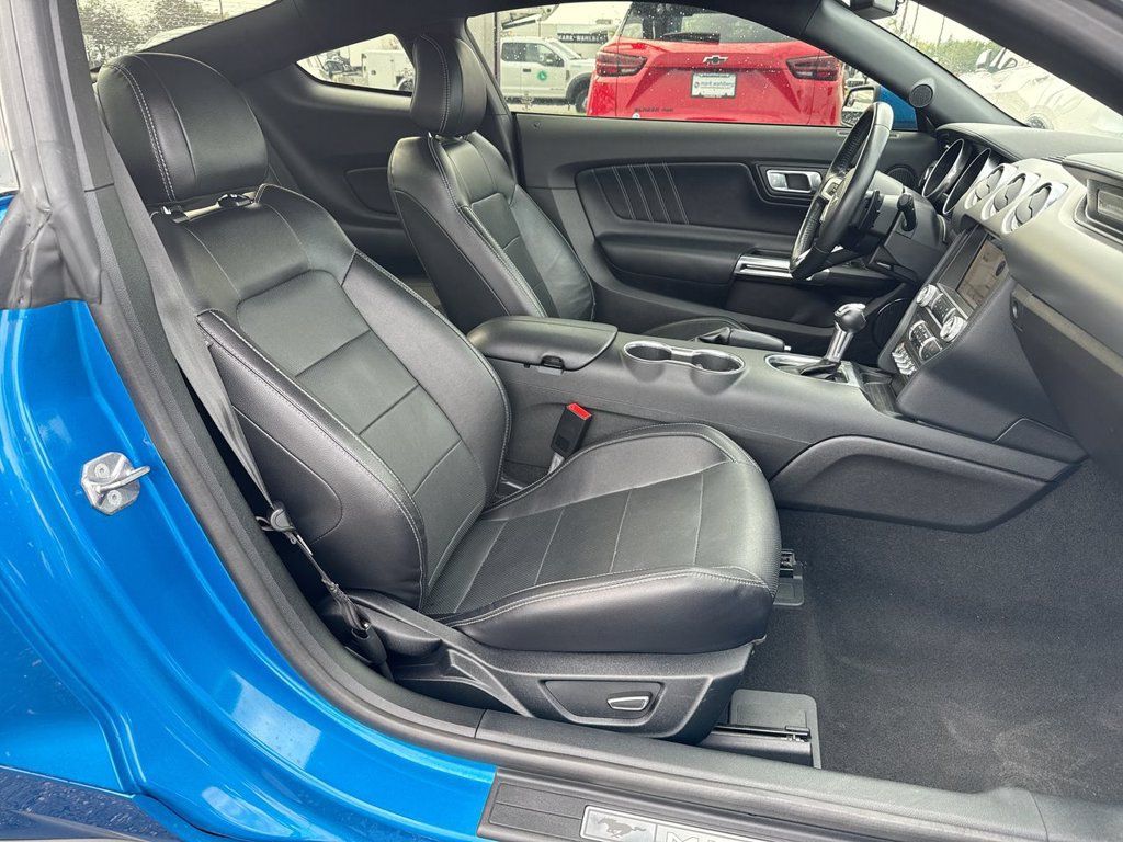 Used 2019 Ford Mustang Premium RWD image 24