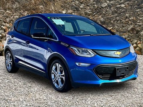 Used 2017 Chevrolet Bolt LT image 9
