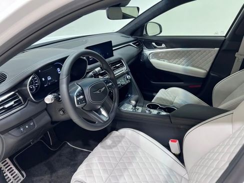 New 2025 Genesis G70 3.3T Advanced w/ Sport Prestige Package image 17
