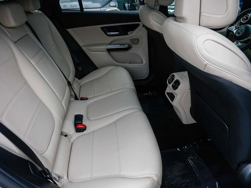 Certified 2023 Mercedes-Benz GLC 300 4MATIC image 17
