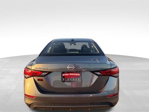 New 2025 Nissan Sentra SV image 3