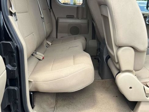 Used 2014 Nissan Titan SV w/ SV Value Truck Package AWD/4WD image 20