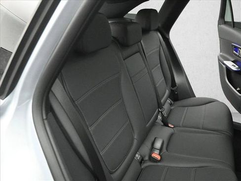 Certified 2026 Mercedes-Benz GLC 300 4MATIC image 24