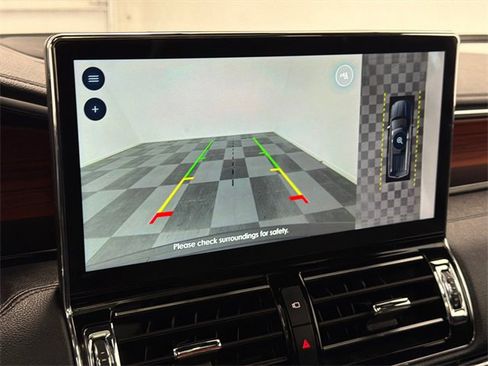 Used 2024 Lincoln Navigator Reserve w/ Monochromatic Package image 31