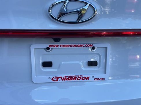 Used 2023 Hyundai Santa Fe Calligraphy image 16