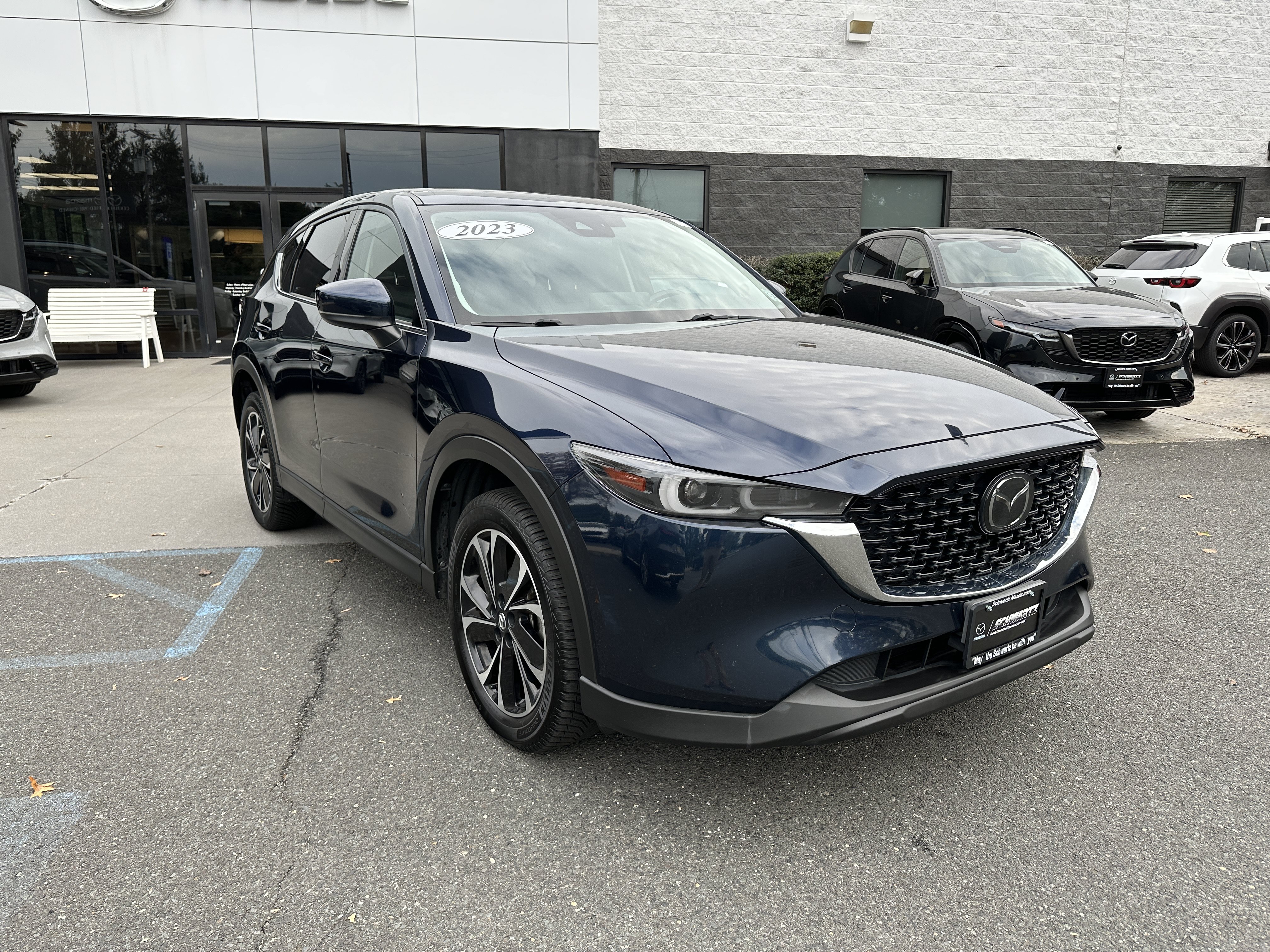 Used 2023 MAZDA CX-5 AWD 2.5 S w/ Premium Package image 13