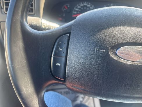 Used 2004 Ford F250 XLT image 37