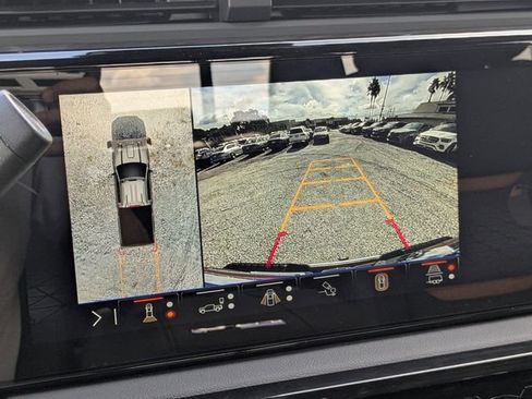 New 2026 GMC Sierra 2500 AT4 w/ AT4 Premium Plus Package image 24