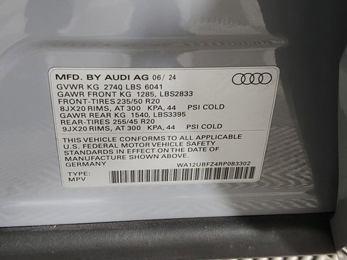 Certified 2024 Audi Q4 e-tron Premium image 52