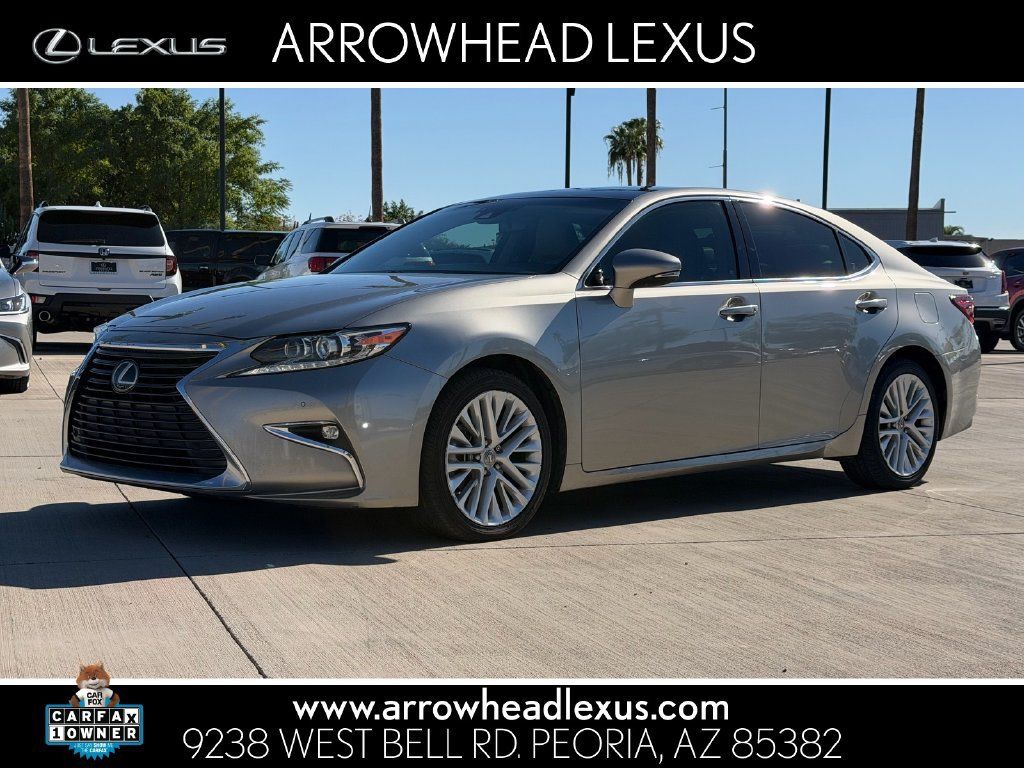 Used 2017 Lexus ES 350 w/ Ultra Luxury Package FWD image 1