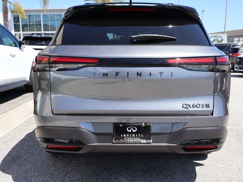 Certified 2026 INFINITI QX60 Sport w/ Dark Cargo Package image 8