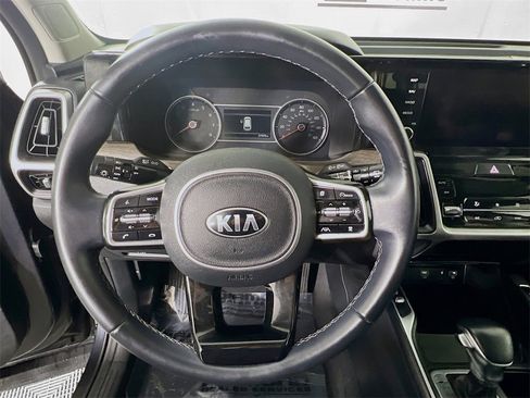 Used 2021 Kia Sorento EX w/ EX AWD X-Line Package image 22