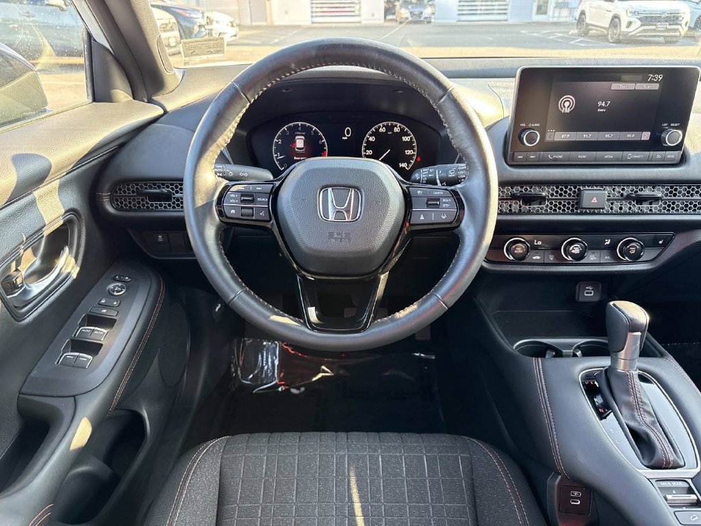 Used 2024 Honda HR-V Sport image 13