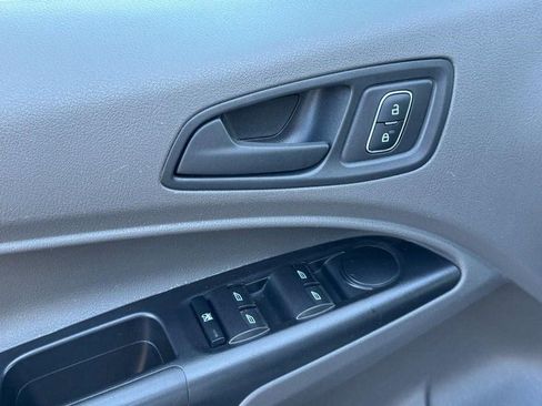 Used 2022 Ford Transit Connect XLT w/ Trailer Tow Package image 16