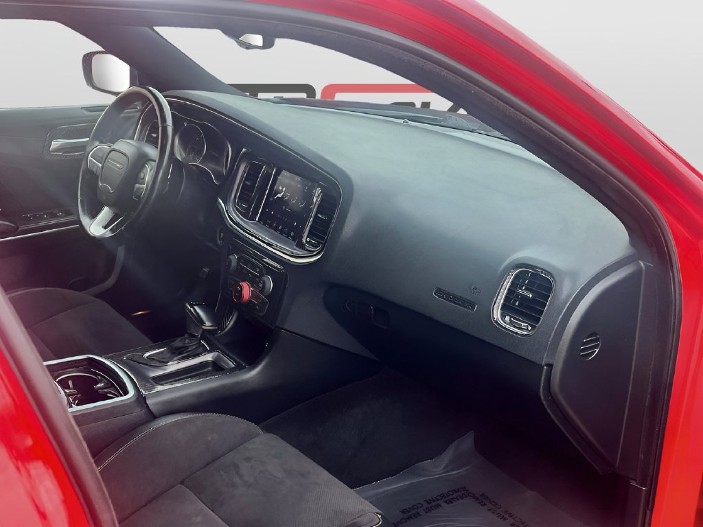 Used 2021 Dodge Charger R/T w/ Plus Group RWD image 30