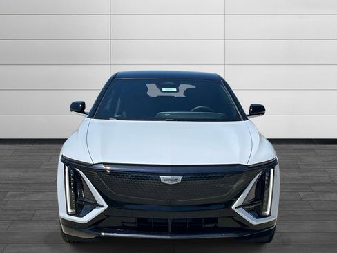 New 2026 Cadillac Lyriq Sport AWD/4WD image 8