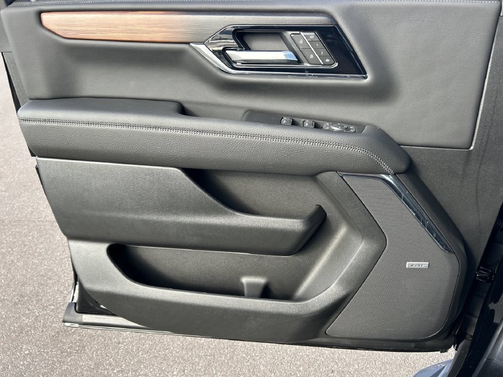New 2026 GMC Yukon Denali AWD/4WD image 22