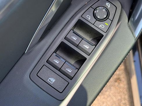 Used 2025 BMW X1 M35i AWD/4WD image 39