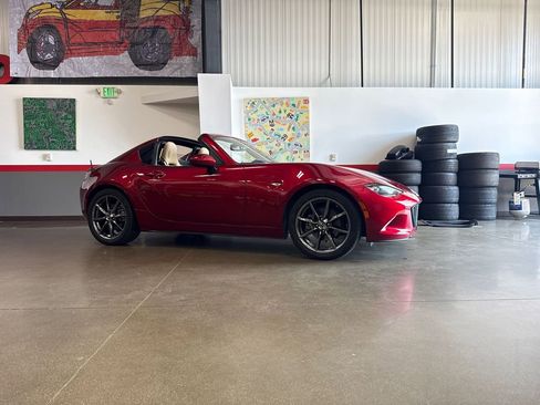 Used 2019 MAZDA MX-5 Miata RF Grand Touring w/ Interior Package image 42
