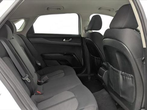 Used 2024 Kia K5 LXS FWD image 19