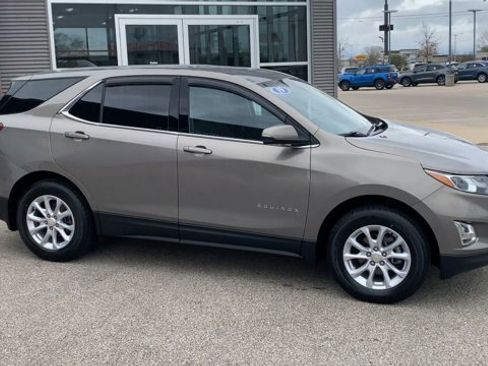 Used 2019 Chevrolet Equinox LT AWD/4WD image 3