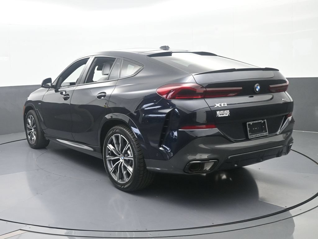 Used 2025 BMW X6 xDrive40i AWD/4WD image 4