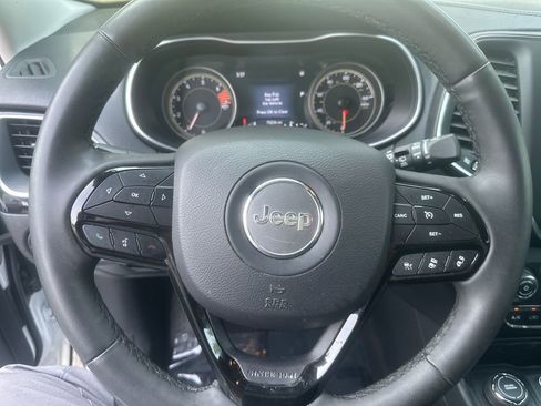 Used 2023 Jeep Cherokee Altitude Lux AWD/4WD image 15