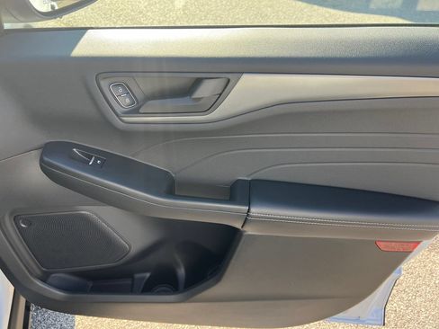 New 2026 Ford Escape Active FWD image 14