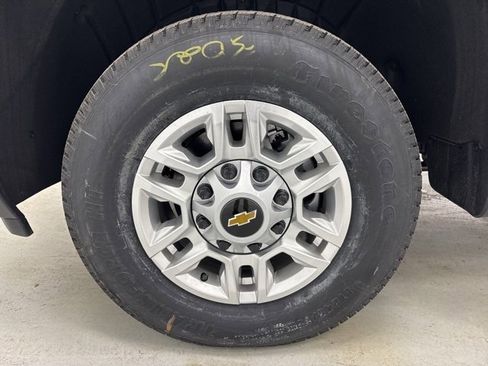 New 2026 Chevrolet Silverado 2500 LT image 39