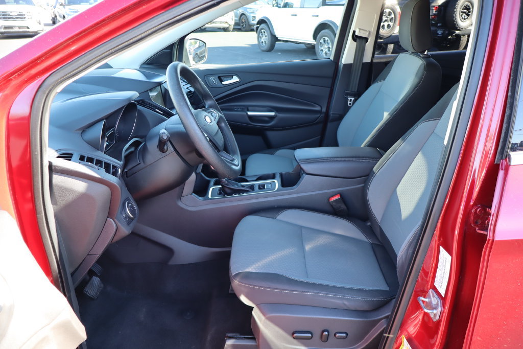Used 2019 Ford Escape SE FWD image 22