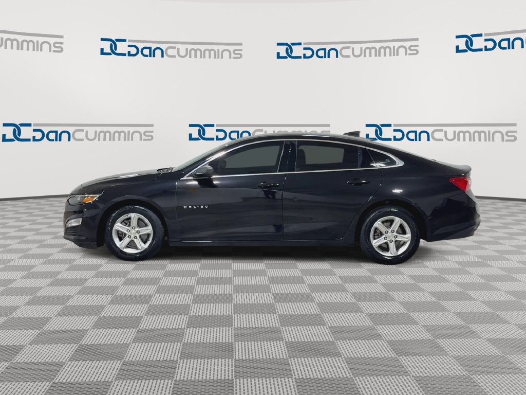 Used 2022 Chevrolet Malibu LS FWD image 5