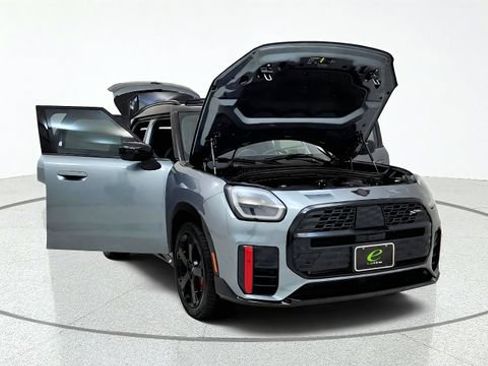 Used 2025 MINI Cooper Countryman John Cooper Works AWD/4WD image 12