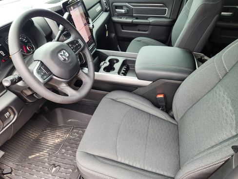 New 2026 RAM 2500 Lone Star AWD/4WD image 13