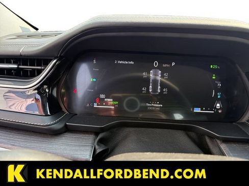 Used 2022 Jeep Grand Cherokee Overland AWD/4WD image 14