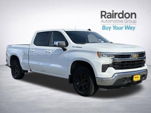 Used 2023 Chevrolet Silverado 1500 LT w/ Protection Package AWD/4WD image 1