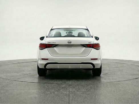 Used 2025 Nissan Sentra SV image 7