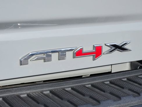 Certified 2024 GMC Sierra 2500 AT4X image 13