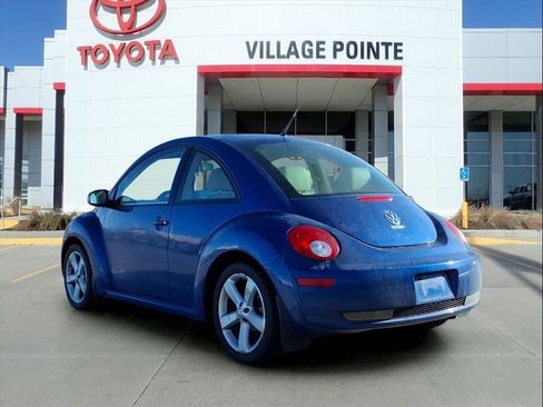 Used 2007 Volkswagen Beetle Coupe w/ Package 2 image 3
