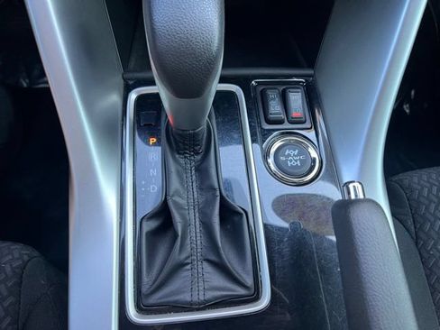 Used 2024 Mitsubishi Eclipse Cross LE AWD/4WD image 26
