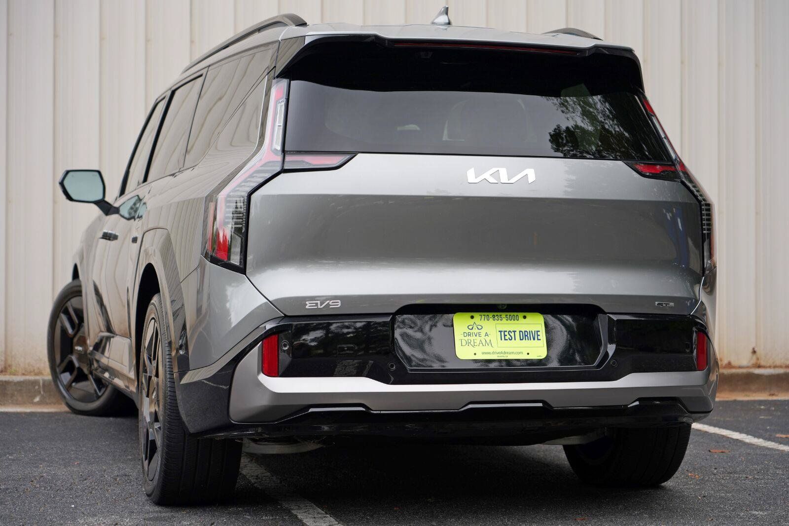 Used 2024 Kia EV9 GT-Line AWD/4WD image 6