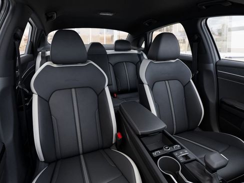 New 2026 Kia K5 GT-Line image 36