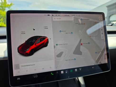 Used 2022 Tesla Model Y Long Range AWD/4WD image 44