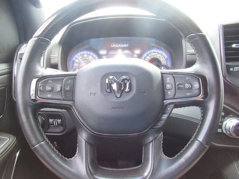 Used 2022 RAM 1500 Limited AWD/4WD image 23