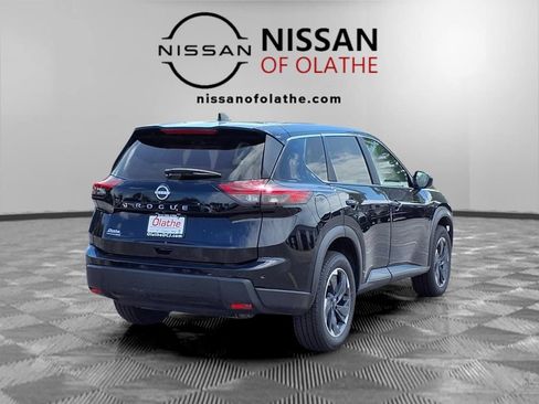 Used 2025 Nissan Rogue SV FWD image 27