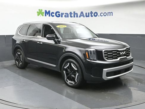 Used 2025 Kia Telluride S AWD/4WD image 2