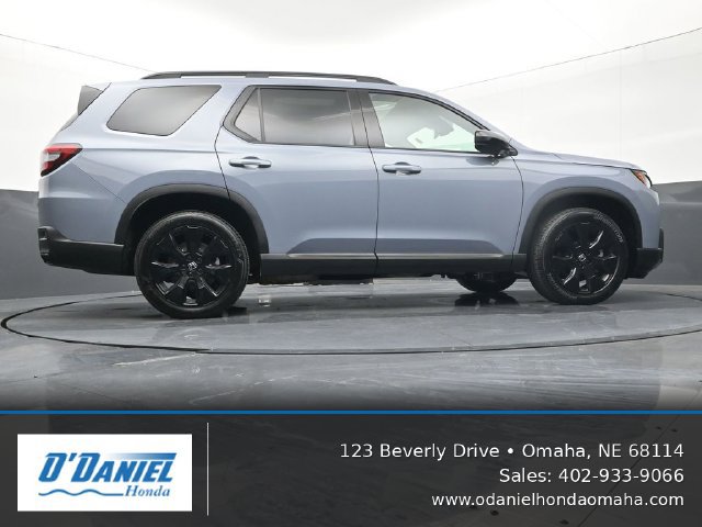 Used 2026 Honda Pilot Black Edition image 13