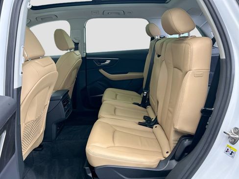 Certified 2025 Audi Q7 2.0T Premium Plus w/ Premium Plus Package image 20
