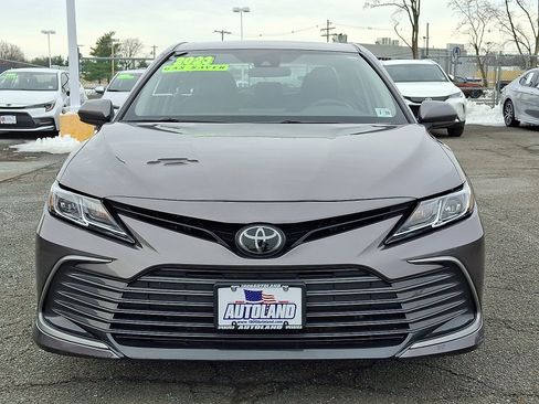 Used 2023 Toyota Camry LE image 2