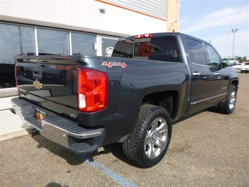 Used 2017 Chevrolet Silverado 1500 LTZ w/ Sport Package image 3